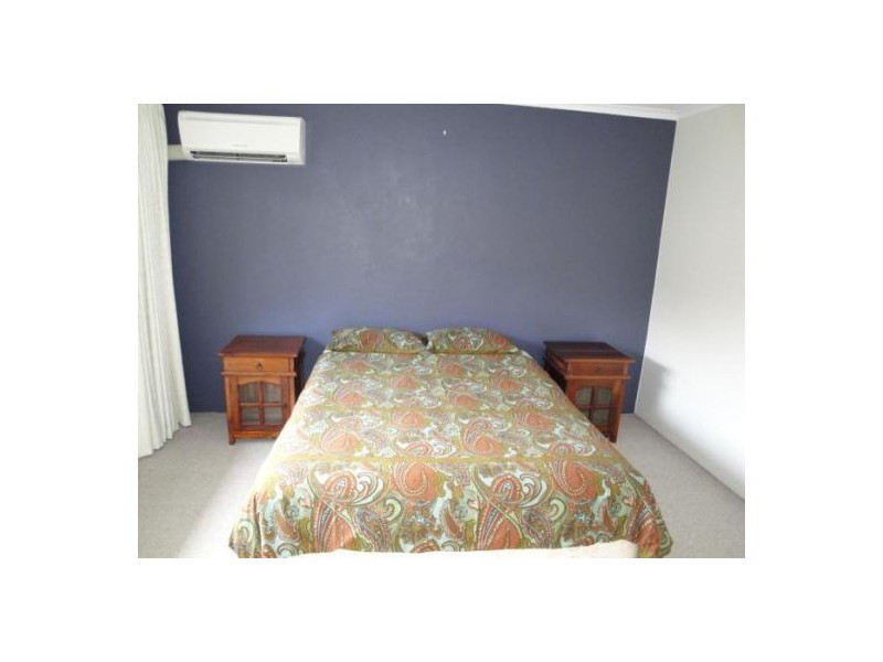 2/21 North Street, Southport QLD 4215