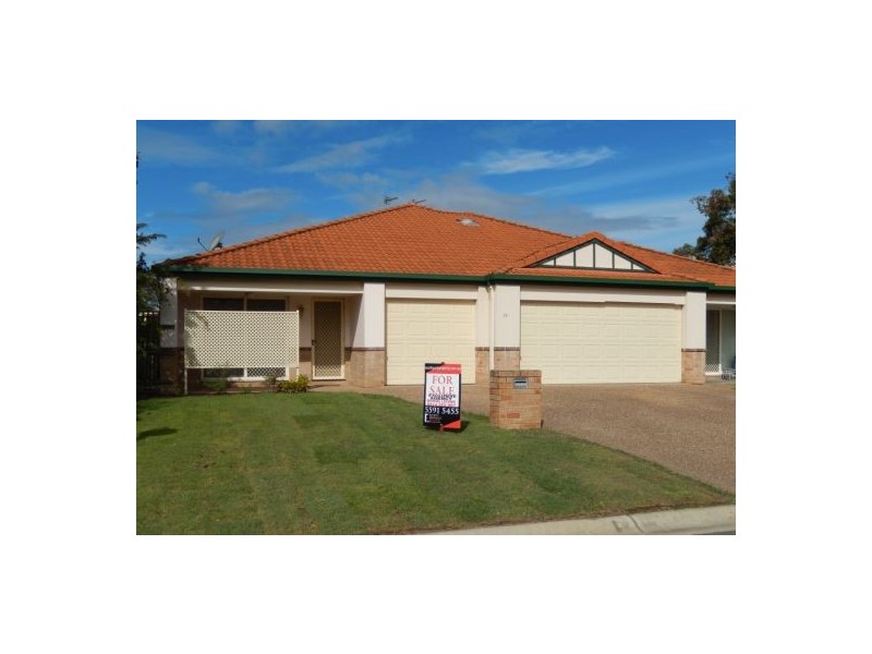 1/10 Tanias Place, Labrador QLD 4215