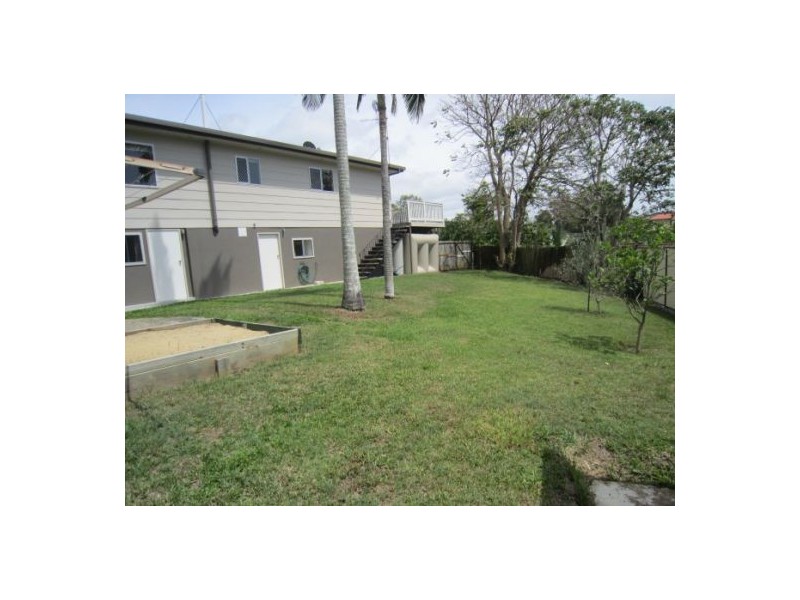 9 Lachlan Avenue, Molendinar QLD 4214