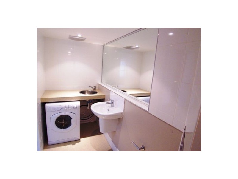 14/148 High Street, Southport QLD 4215