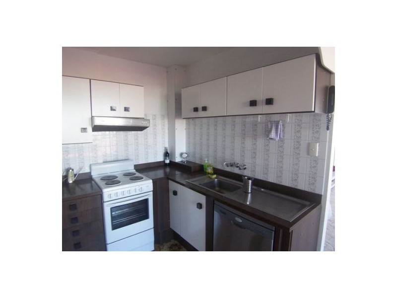 20/18 Queen Street, Southport QLD 4215