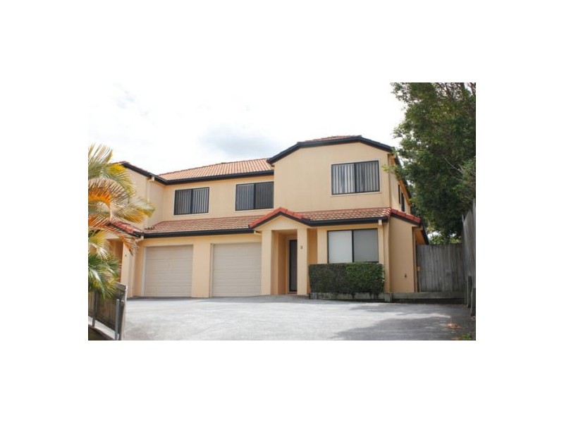 3/101 Eugaree Street, Southport QLD 4215