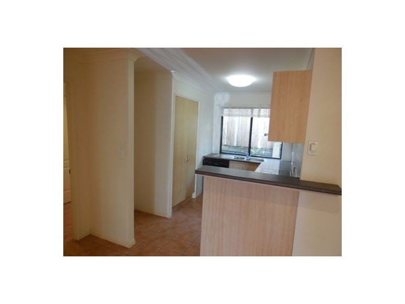 3/101 Eugaree Street, Southport QLD 4215