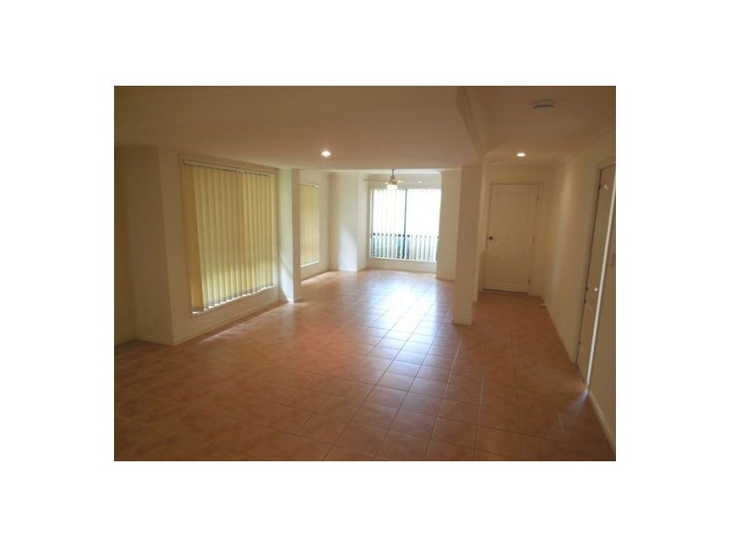 3/101 Eugaree Street, Southport QLD 4215