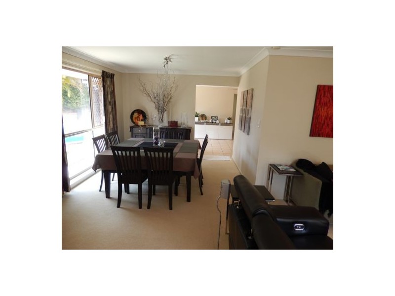 83 Allied Drive, Arundel QLD 4214