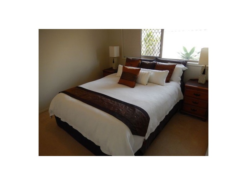 83 Allied Drive, Arundel QLD 4214