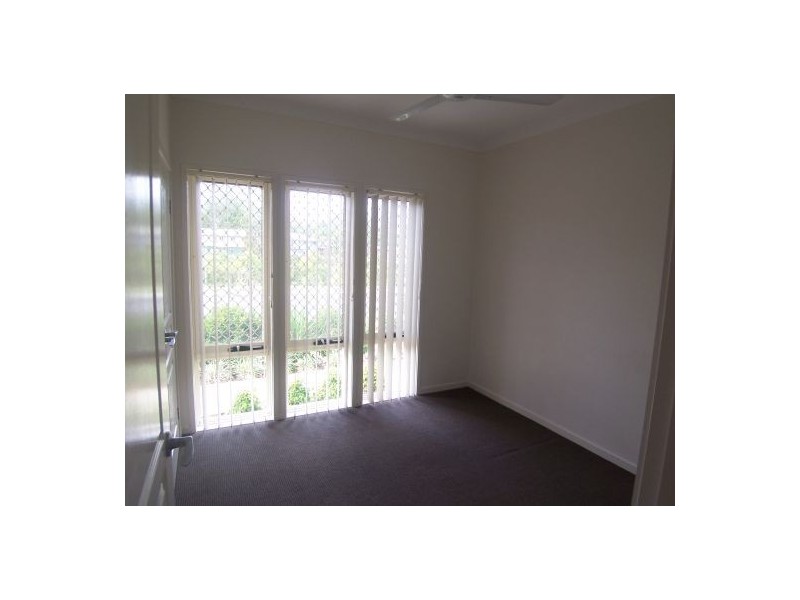 12 Marks Drive, Varsity Lakes QLD 4227