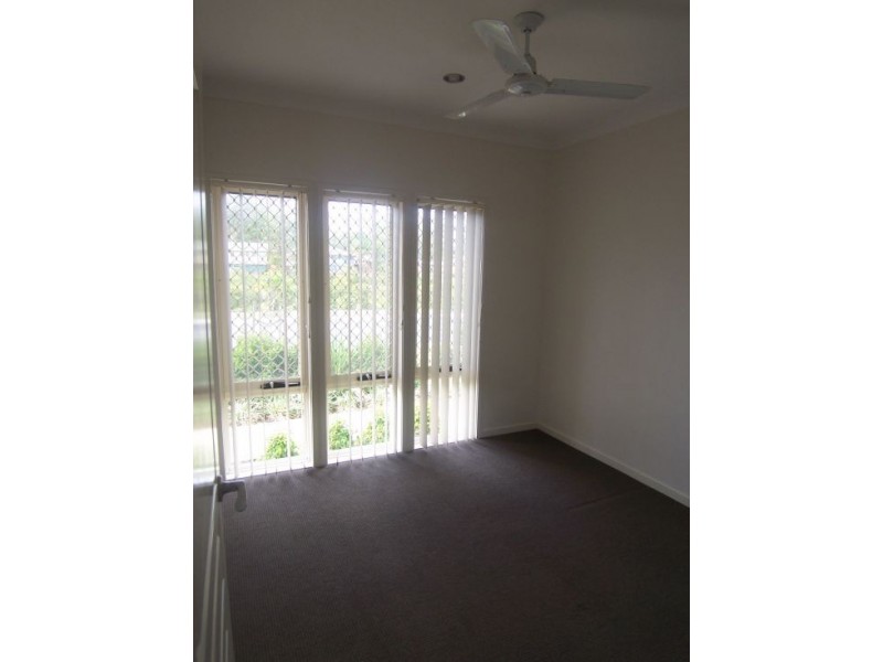 12 Marks Drive, Varsity Lakes QLD 4227