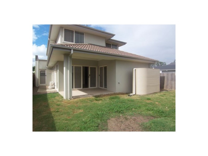 12 Marks Drive, Varsity Lakes QLD 4227