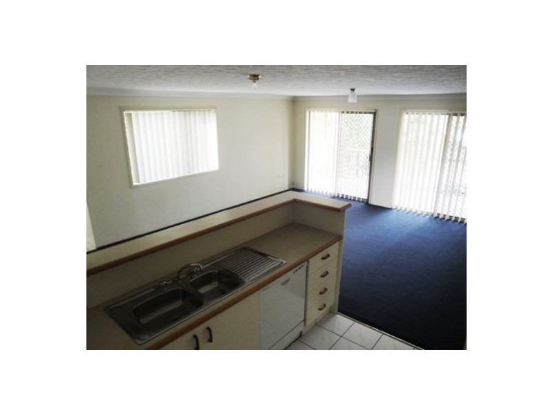 5/52 Whitby, Southport QLD 4215