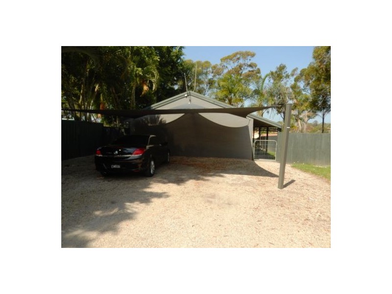 1/168 Whiting St, Labrador QLD 4215