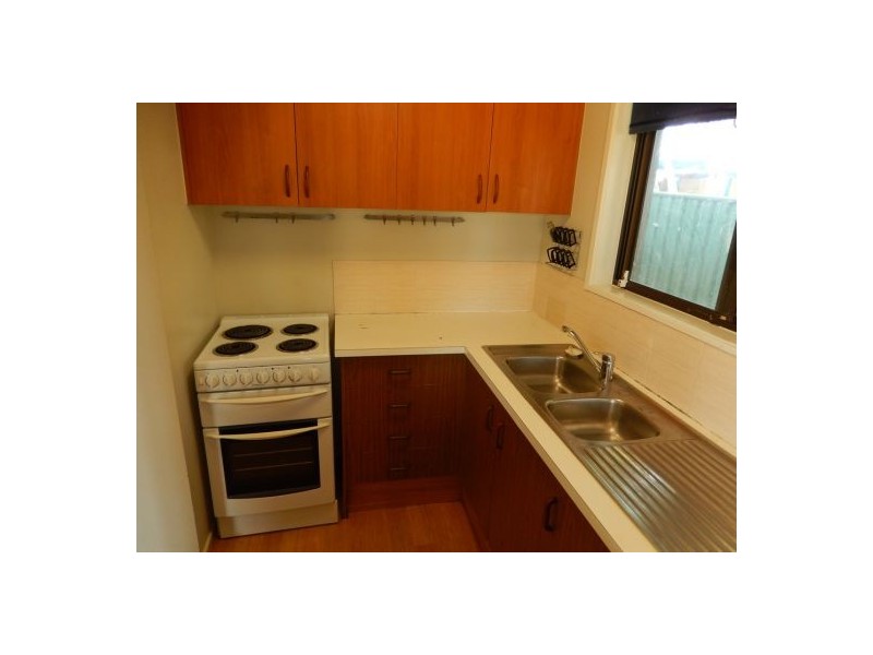 1/168 Whiting St, Labrador QLD 4215