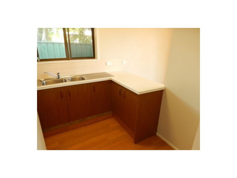 1/168 Whiting St, Labrador QLD 4215