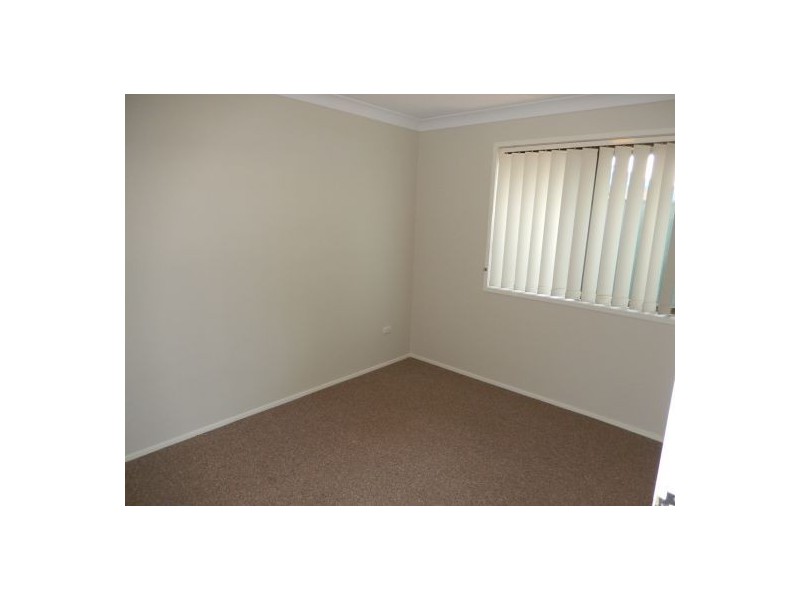 1/168 Whiting St, Labrador QLD 4215