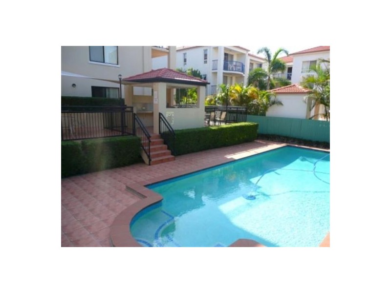 5/5 Railway Street, Southport QLD 4215