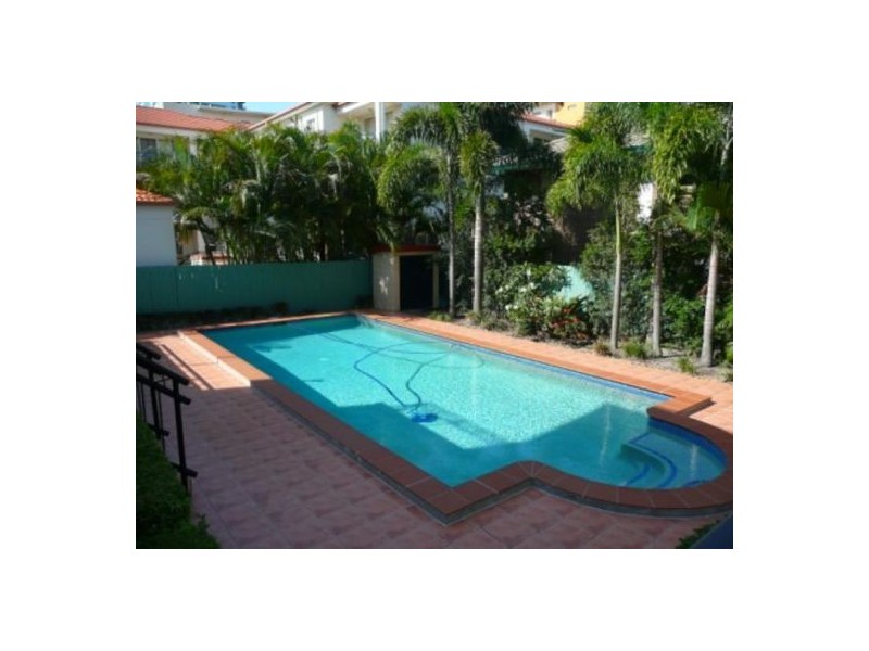 5/5 Railway Street, Southport QLD 4215