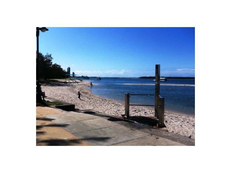 7/27 Imperial Parade, Labrador QLD 4215