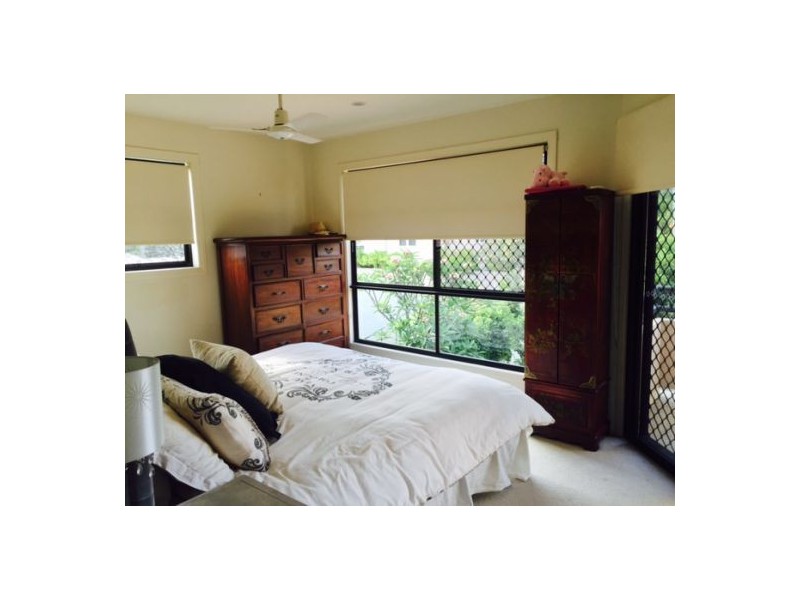 2/33 Meron Street, Southport QLD 4215