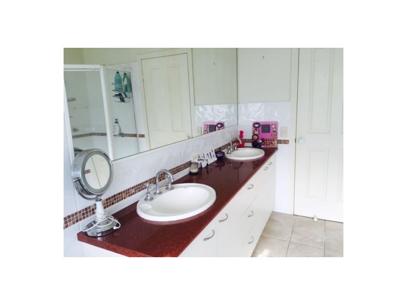 2/33 Meron Street, Southport QLD 4215