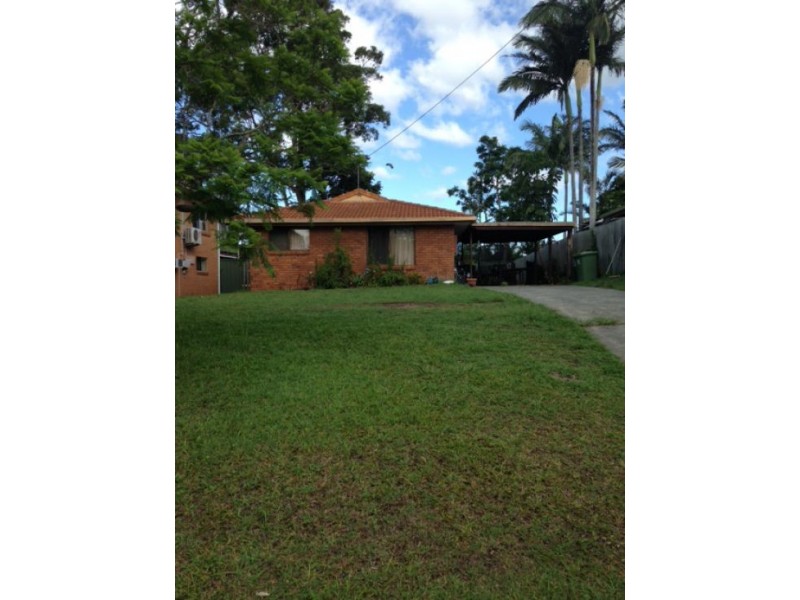 226 Benowa Rd, Benowa QLD 4217