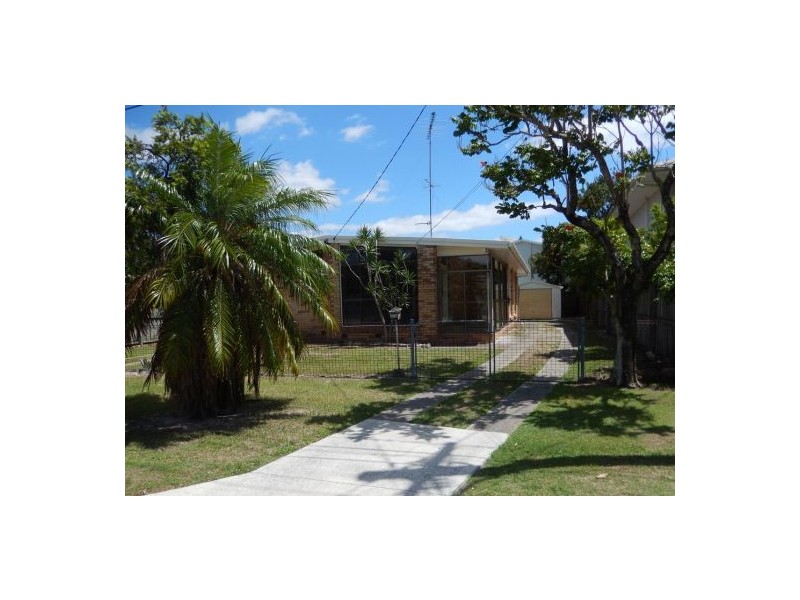 13 Wells St, Southport QLD 4215