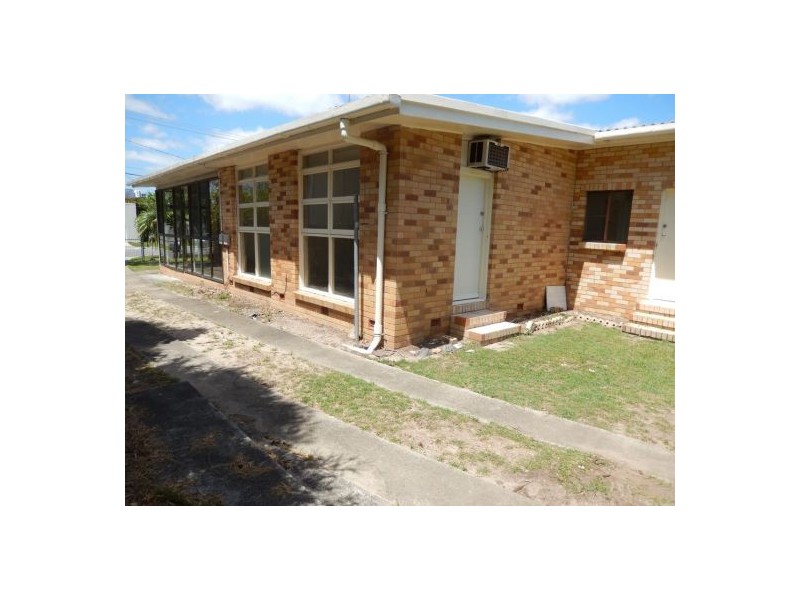 13 Wells St, Southport QLD 4215