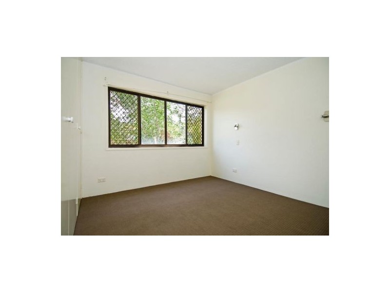 4/16 Andrews street, Southport QLD 4215