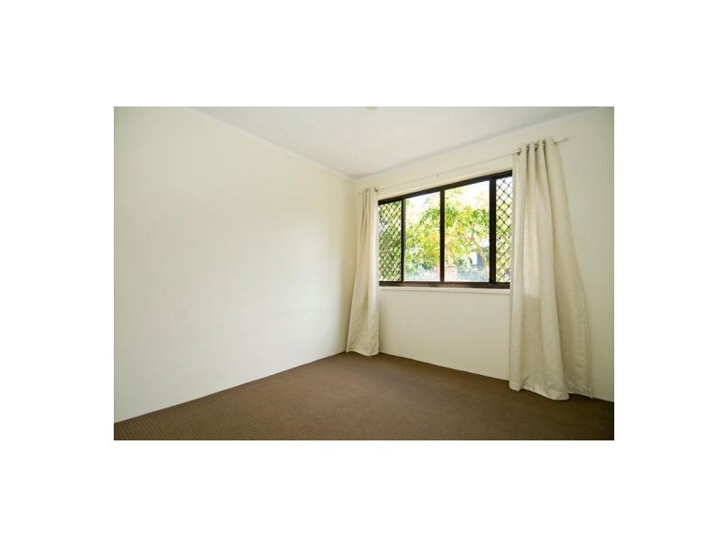 4/16 Andrews street, Southport QLD 4215
