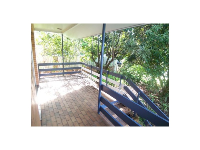 6 Joden Place, Southport QLD 4215