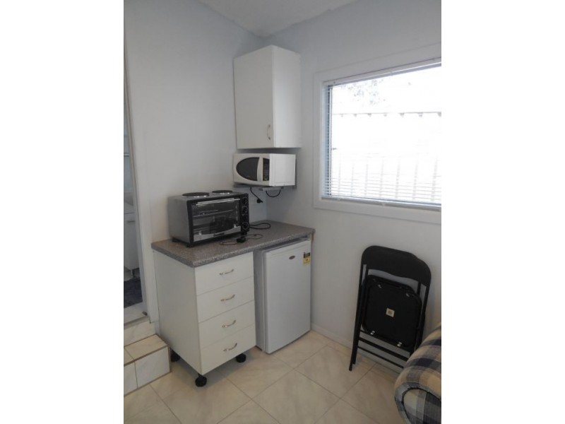 17 O Doherty Avenue, Southport QLD 4215