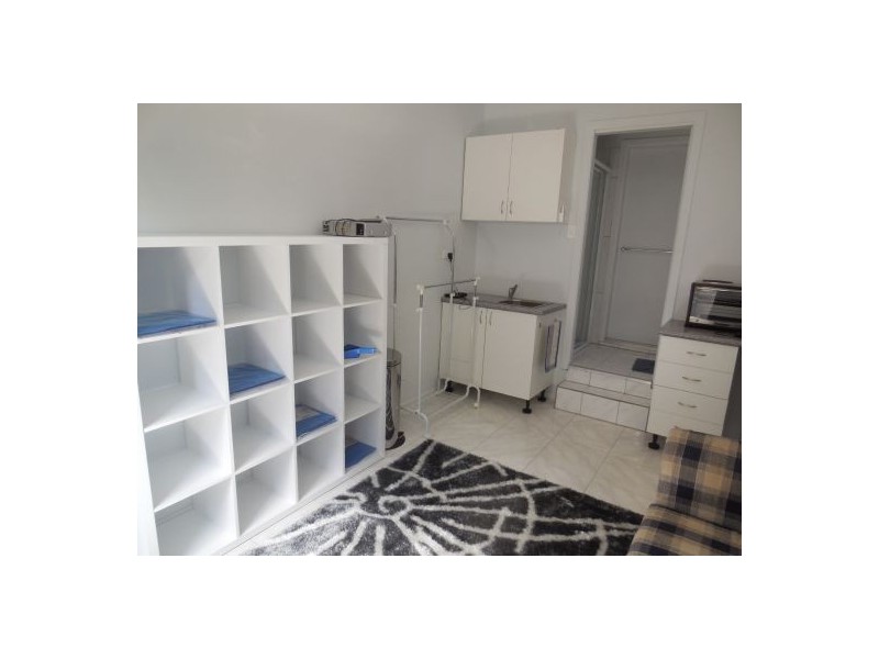 17 O Doherty Avenue, Southport QLD 4215