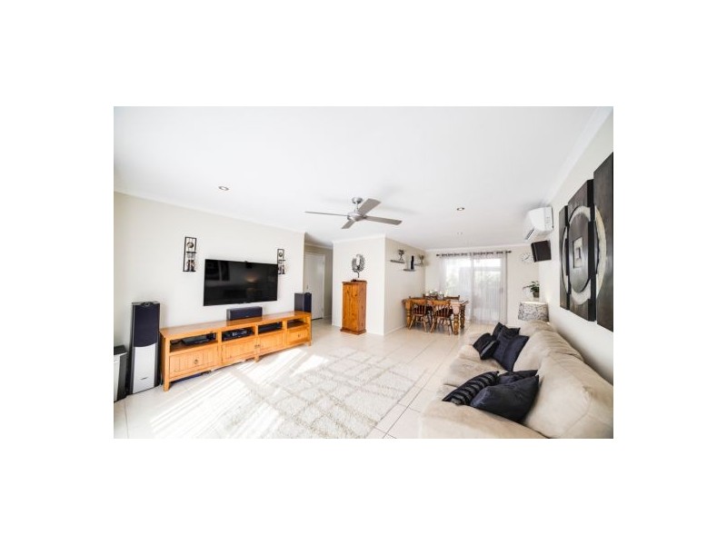 2/10 Epic Court, Oxenford QLD 4210