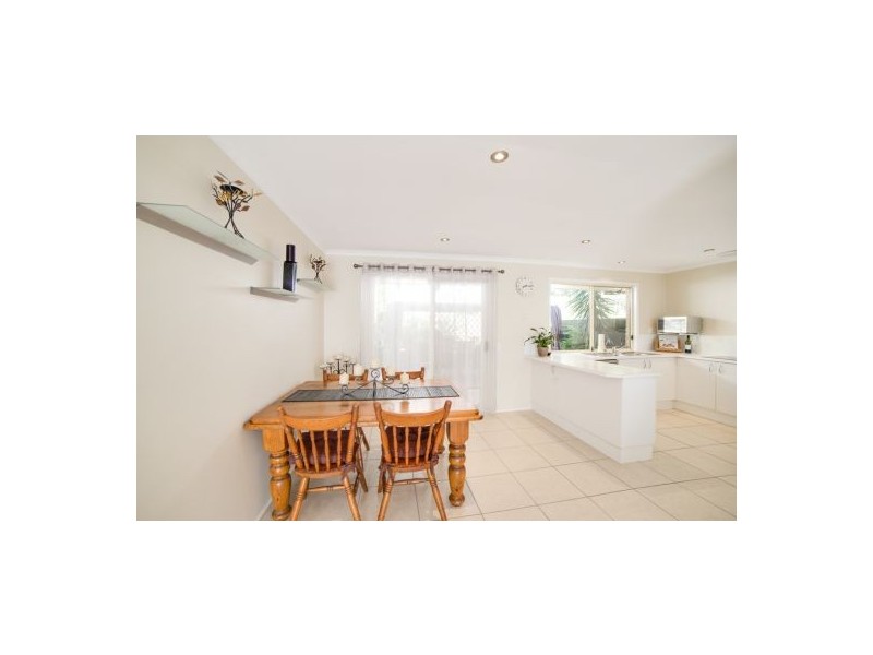 2/10 Epic Court, Oxenford QLD 4210