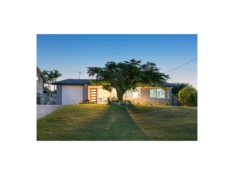 20 Crinum Crescent, Southport QLD 4215