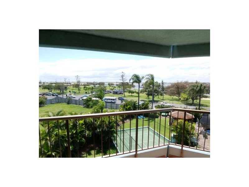 6A/114 Marine Parade, Southport QLD 4215