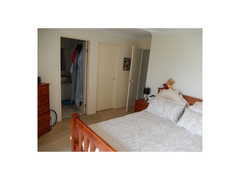 1&2/2 Ridgecrop St, Upper Coomera QLD 4209