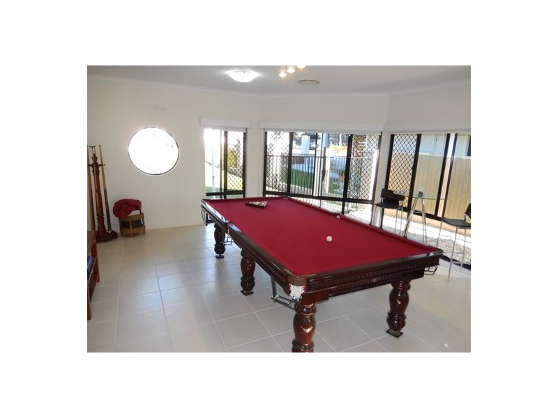 15 Melinda Street, Southport QLD 4215