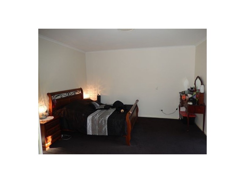 15 Melinda Street, Southport QLD 4215