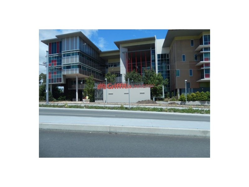 15 Melinda Street, Southport QLD 4215