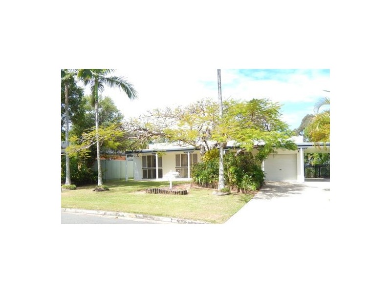 1 Cutana Court, Ashmore QLD 4214