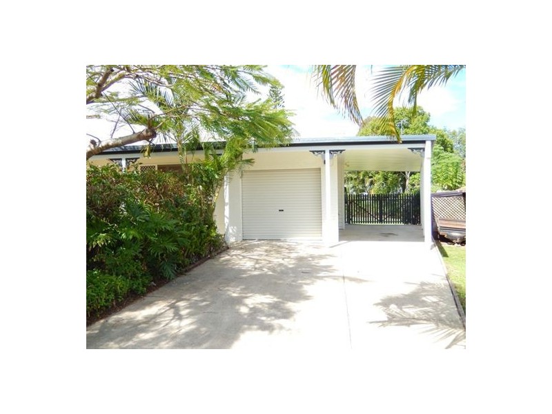 1 Cutana Court, Ashmore QLD 4214