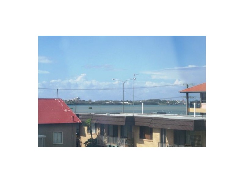 21/115 Frank, Labrador QLD 4215