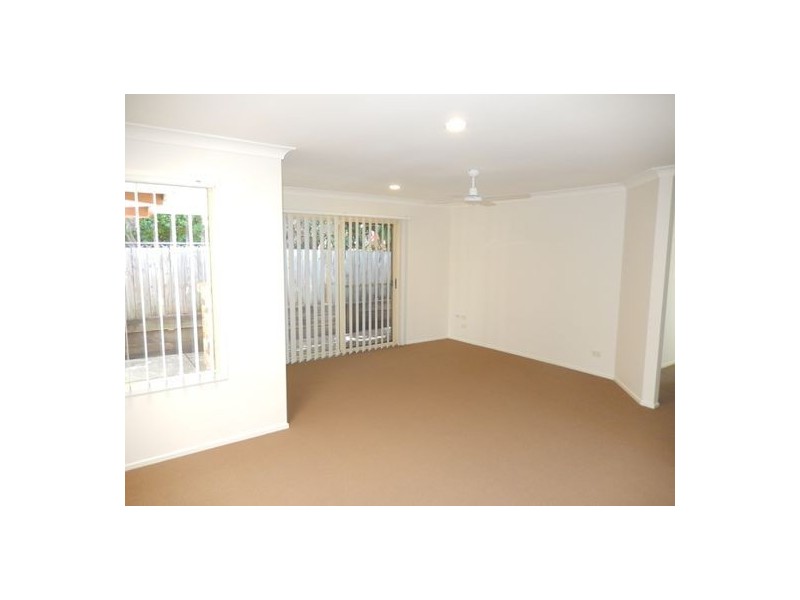 2/10 Dowling Drive, Southport QLD 4215