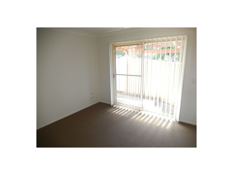 2/10 Dowling Drive, Southport QLD 4215