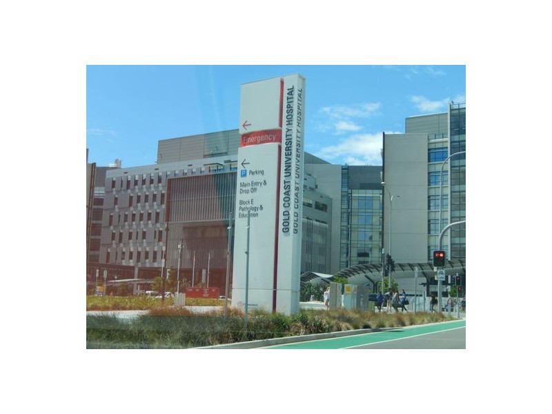 2/10 Dowling Drive, Southport QLD 4215