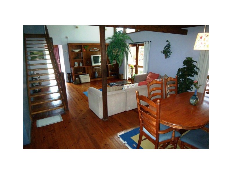 25 Salmon, Southport QLD 4215