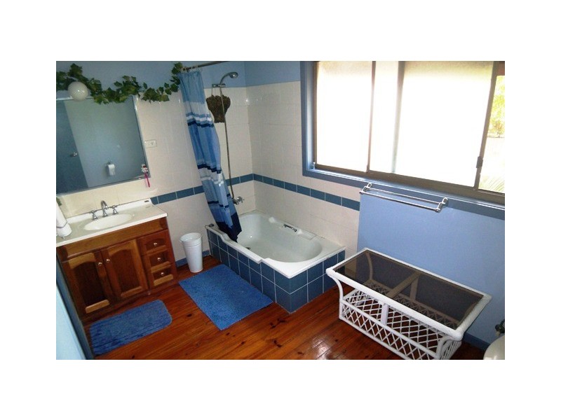 25 Salmon, Southport QLD 4215
