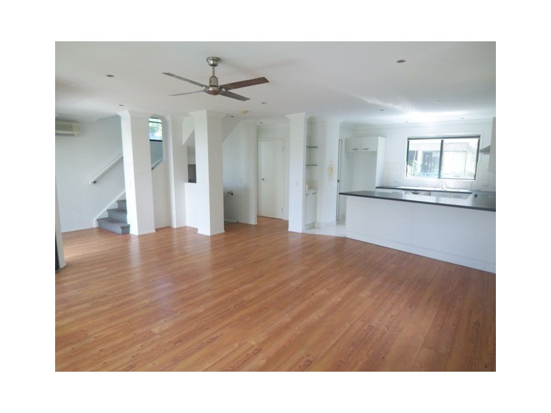 Biggera Waters QLD 4216