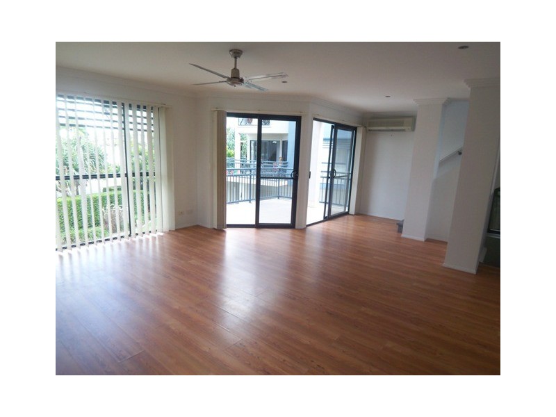 Biggera Waters QLD 4216