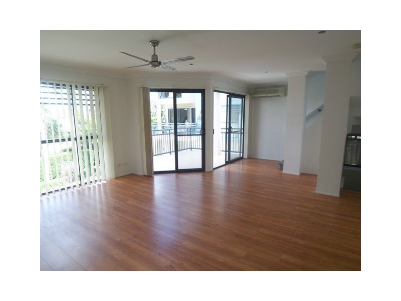 Biggera Waters QLD 4216